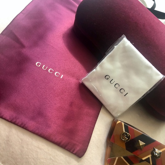 NWT~GUCCI~GG0059S 55MM Red Multi Square Sunglasses